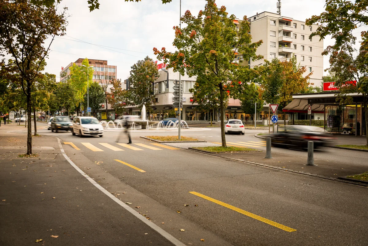 Die Zürichstrasse in Uster Die Zürichstrasse in Uster