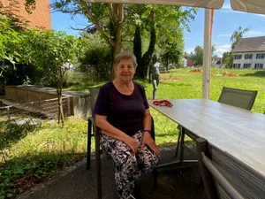 Das Altersheim alter Rosengarten zieht um: Von Uster nach Zürich. Das Altersheim alter Rosengarten zieht um: Von Uster nach Zürich.