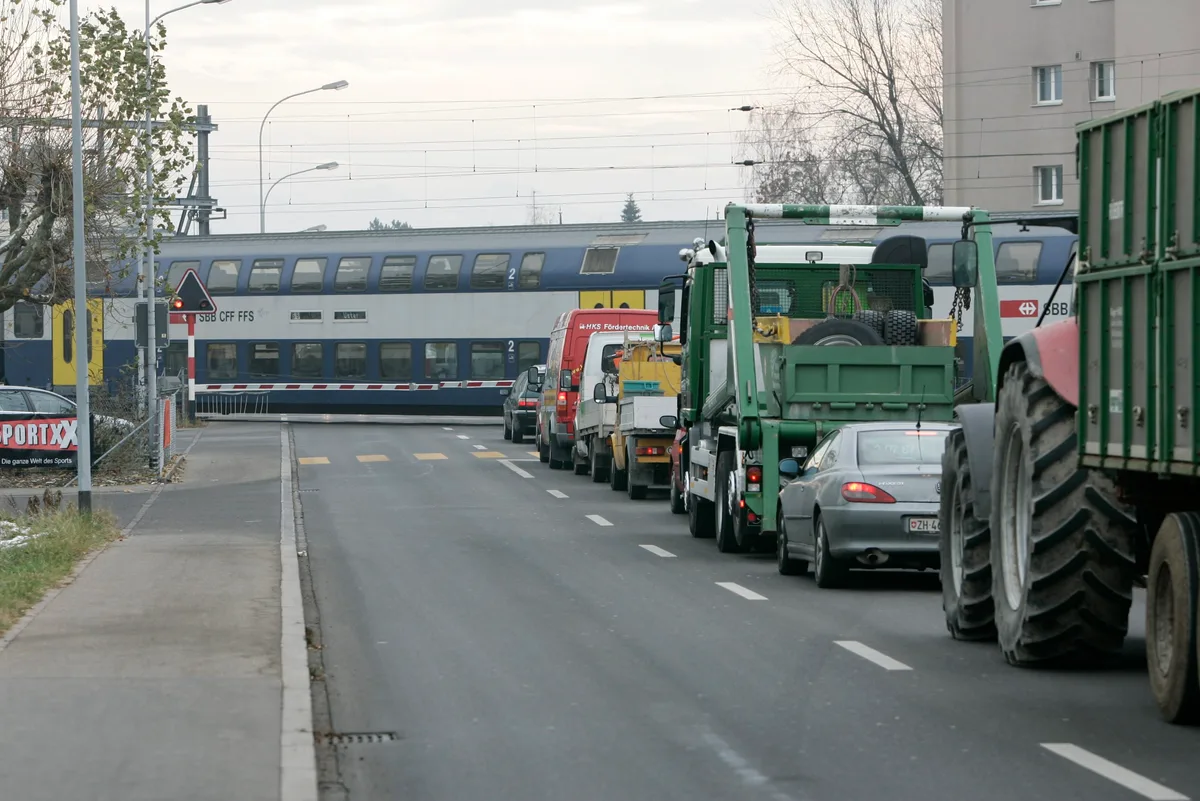 13213902-8 Unterführung Winterthurerstrasse