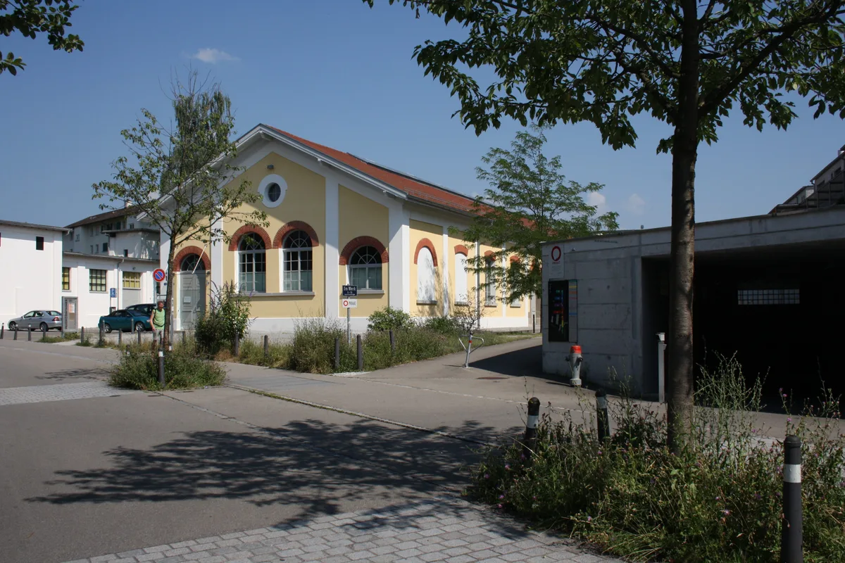 Ein Gebäude von aussen.
