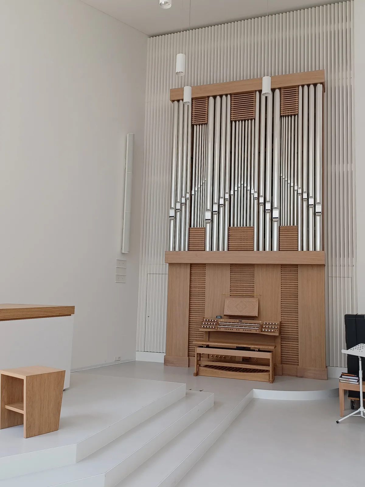 Französische Romantik neu interpretiert: Die Orgel der neuapostolischen Kirche in Zürich-Hottingen stammt von der Späth Orgelbau AG in Rüti. Eine moderne Kirchenorgel.