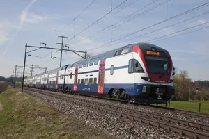 31936105-10 Die zusätzliche Fahrt von Hinwil nach Wetzikon ist eine von mehreren Änderungen im lokalen ÖV-Netz. Der neue Fahrplan gilt ab 15. Dezember. (Archiv)