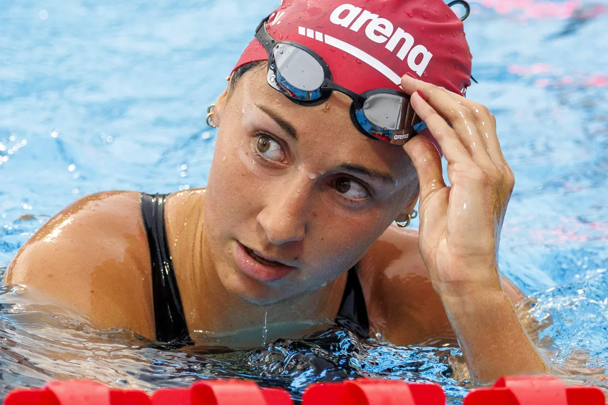 Vanna Djakovic reagiert nach ihrem fuenften Platz im Final ueber 400m Freistil an den European Aquatics Europameisterschaften im Schwimmen am Sonntag, 23. Juni 2024, in Belgrad, Serbien. (KEYSTONE/Patrick B. Kraemer)