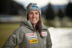 28186921-3 Anja Weber posiert fuer ein Portrait am Medientreffen von Swiss Ski, am Montag, 10. November 2025, in Davos. (KEYSTONE/Gian Ehrenzeller)