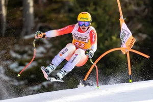 28448053-1 epa12604863 Alessio Miggiano of Switzerland in action during the Men's Downhill race at the FIS Alpine Skiing World Cup in Val Gardena, Italy, 20 December 2025. EPA/ANDREA SOLERO