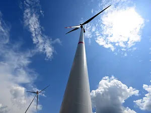 Ein Thema, das die Gemüter erhitzt: Die Windräder sollen den Siedlungsgebieten fern bleiben - oder am liebsten, gar nicht erst kommen. Ein Thema, das die Gemüter erhitzt: Die Windräder sollen den Siedlungsgebieten fern bleiben - oder am liebsten, gar nicht erst kommen.
