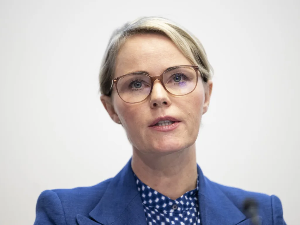 Vor wenigen Tagen richtete sie ein Schreiben an die Aktionärsgemeinden des GZO Spital Wetzikon in dem sie nochmals festhält, das Regionalspital werde nicht als «unverzichtbar» eingestuft: Gesundheitsdirektorin Natali Rickli (SVP). Vor wenigen Tagen richtete sie ein Schreiben an die Aktionärsgemeinden des GZO Spital Wetzikon in dem sie nochmals festhält, das Regionalspital werde nicht als «unverzichtbar» eingestuft: Gesundheitsdirektorin Natali Rickli (SVP).