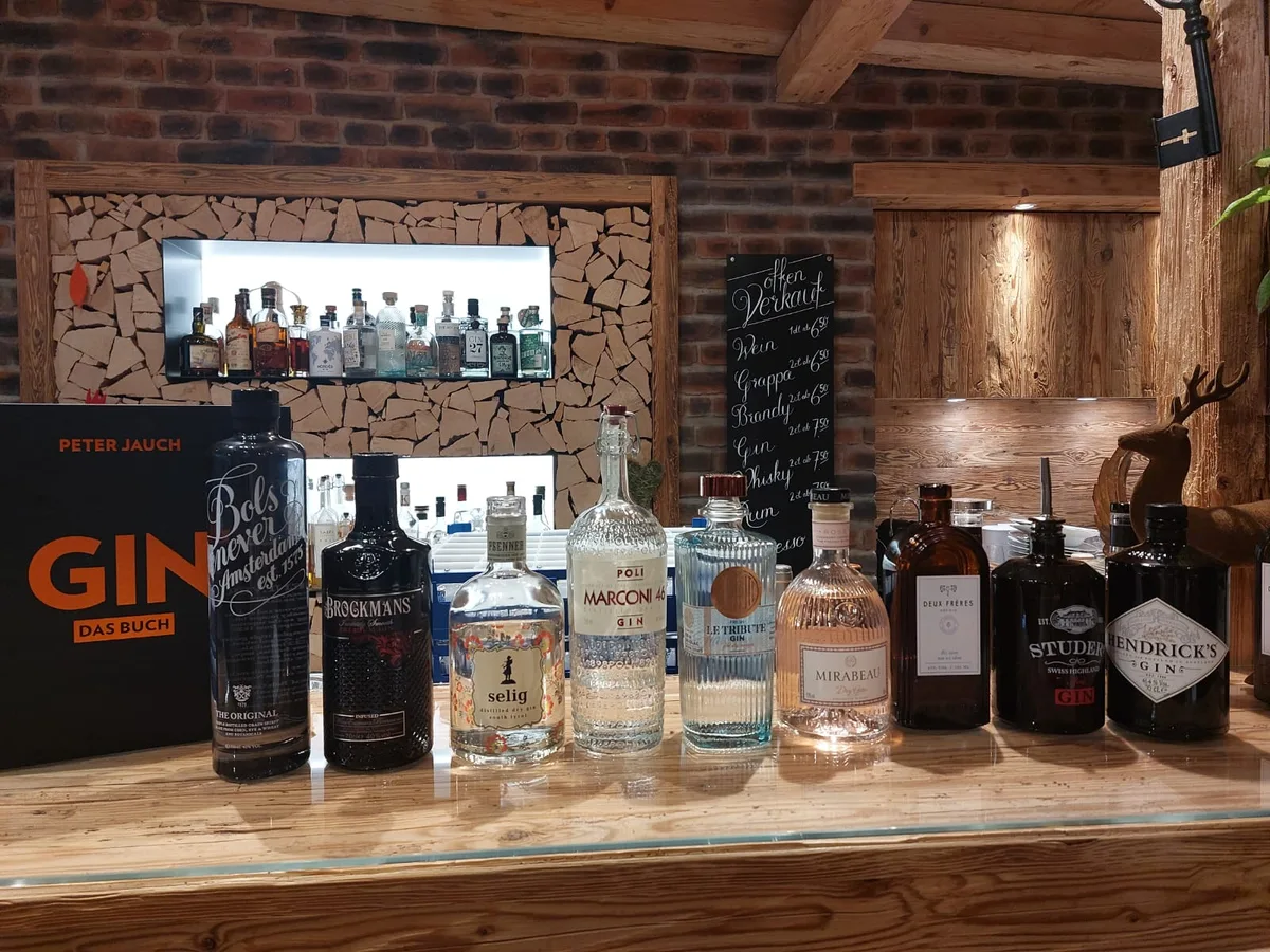 Gin Tastin im Casa Poli in Bäretswil
