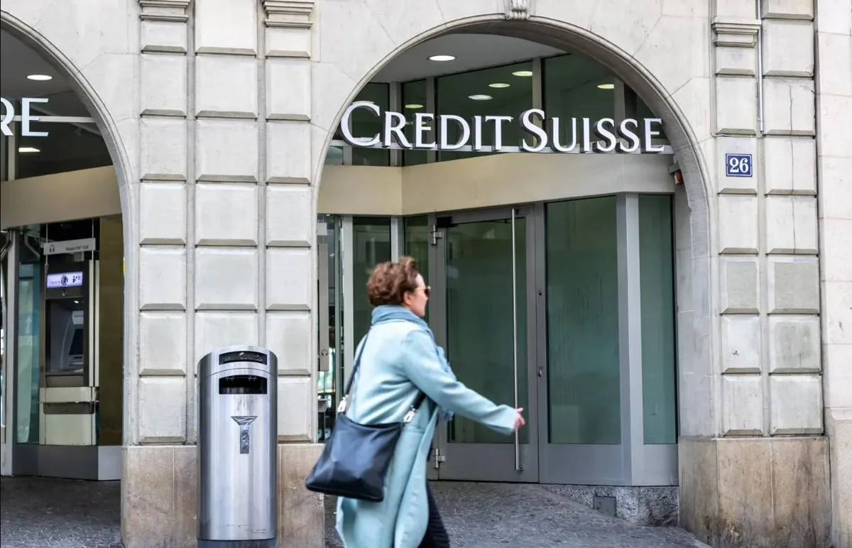 Die Übernahme der Credit Suisse durch die UBS hat laut Studie zur Folge, dass sich die erwartete Geschäftslage bei den Banken und Versicherungen verschlechtert hat.