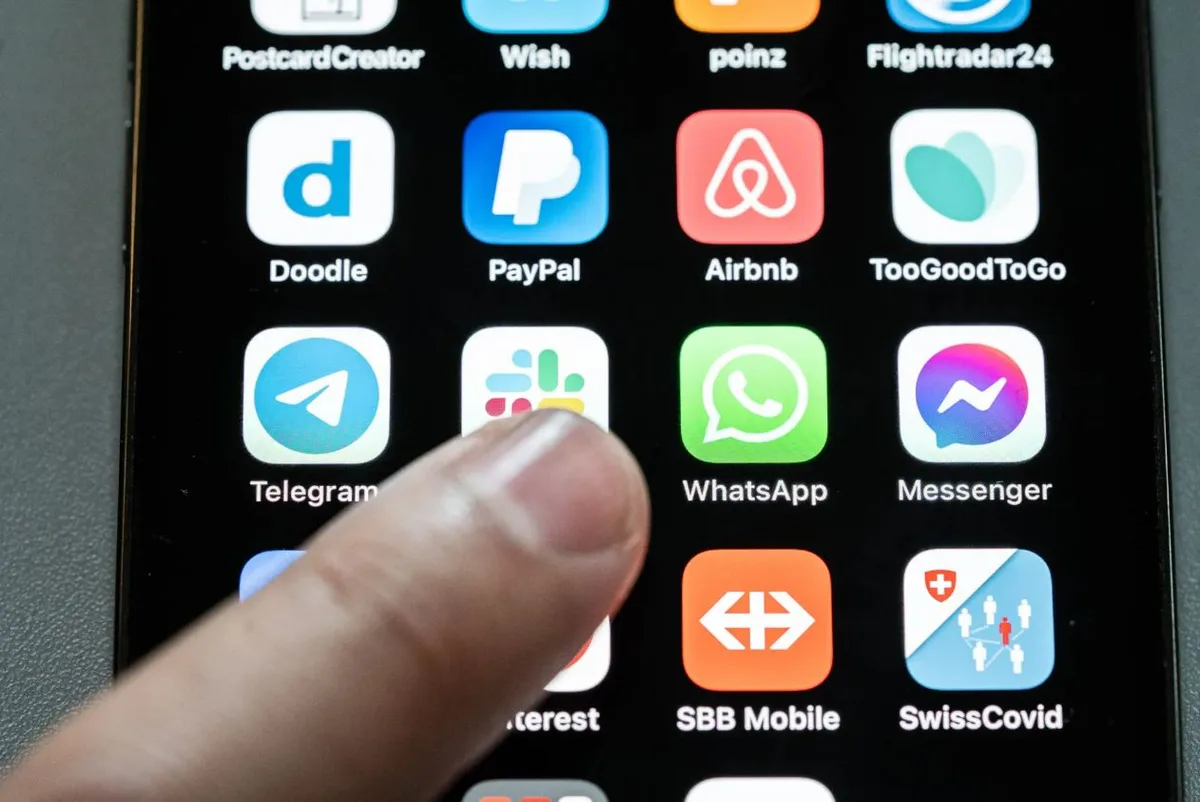 Apple revolutionierte das Angebot mit dem iPhone: Bildschirm eines Smartphones.