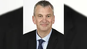 12173615-2 Hans-Ueli Hohl wird neuer Abteilungsleiter Bau der Stadt Uster.