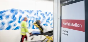 31698323-2 Kantonsspital Winterthur, Symbolbilder
