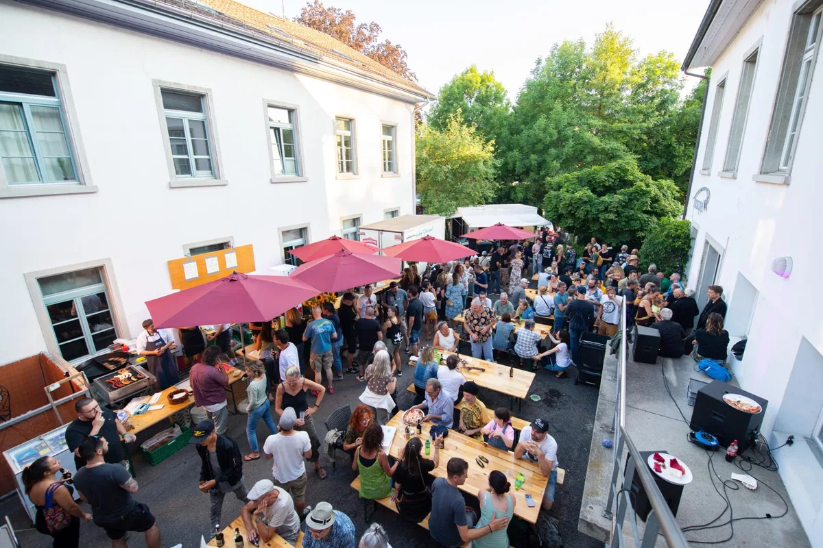 Rund 400 Gäste besuchten die «Rampe» im Lauf des Tages letztmalig. «Rampe»