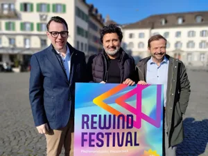 Fabian Villiver, Dieci-Gründer Rocco Delli Colli und Radio-Zürisee-CEO Matthias Kost (von links) wollen eine musikalische Zeitreise auf die Beine stellen. Fabian Villiver, Dieci-Gründer Rocco Delli Colli und Radio-Zürisee-CEO Matthias Kost (von links) wollen eine musikalische Zeitreise auf die Beine stellen.