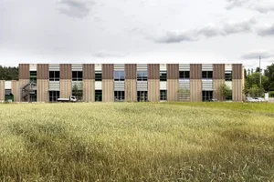 30174127-3 Die ehemalige Spinnerei Hermann Bühler AG in Sennhof.
