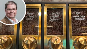 11854321-2 Bildkombo Guy A. Lang Kaffee