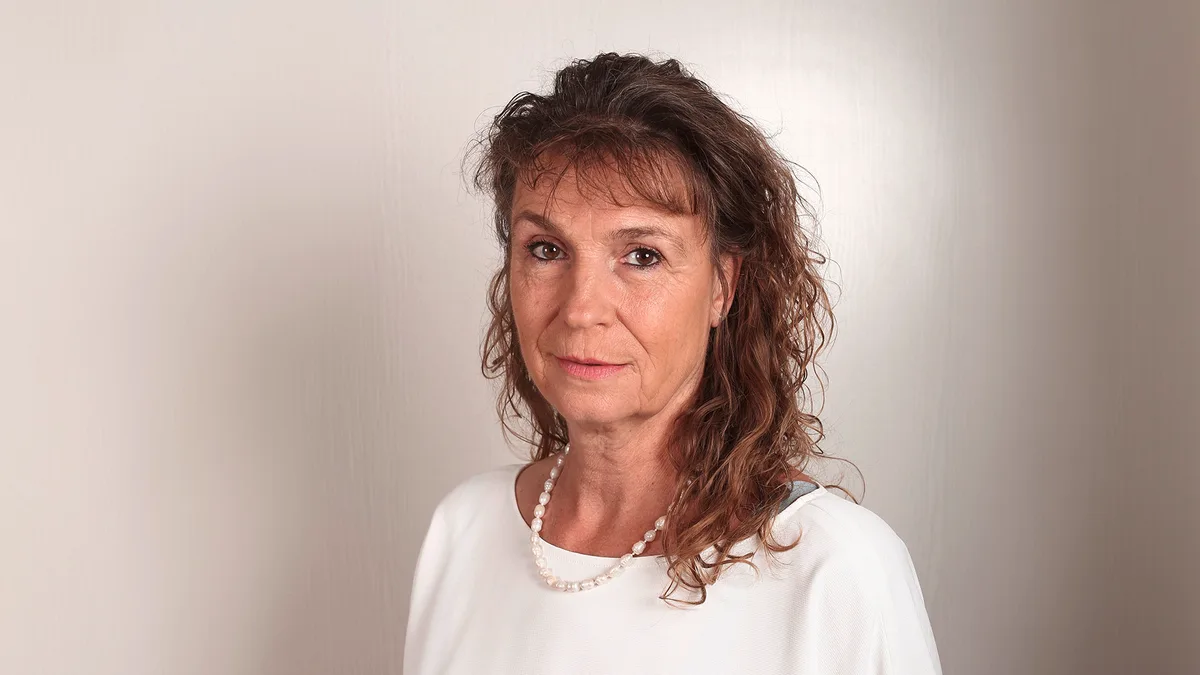 Portraitfoto von Hänni