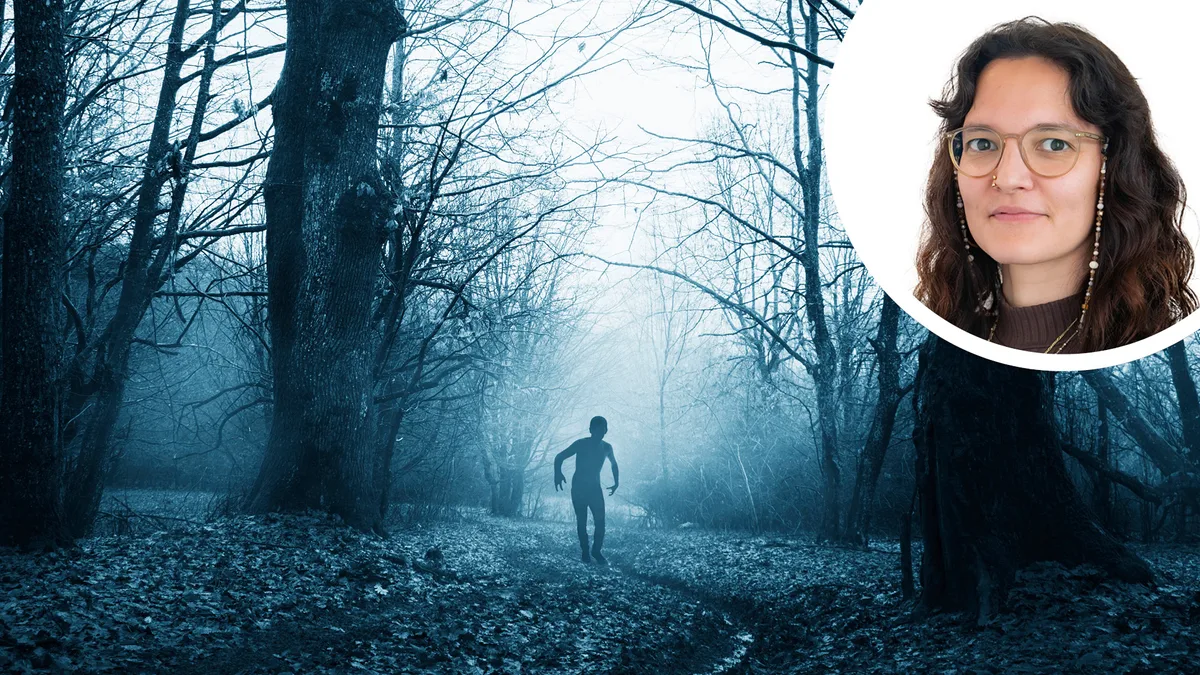 Eine gruselige, menschenähnliche Kreatur kommt wie eine Silhouette aus dem nebligen Wald auf den Betrachter zu. Oben rechts das Portrait von Mel Giese Perez in einem weiss-umrandeten Kreis.